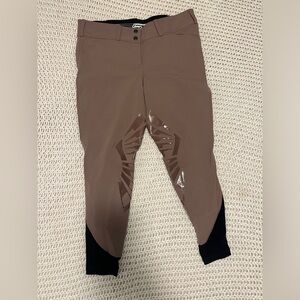 Struck Breeches